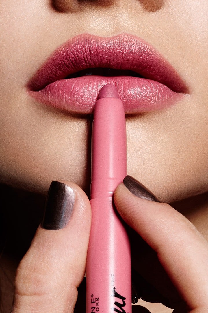 Featured image for “Walk Tall & Carry A Great Lipstick”